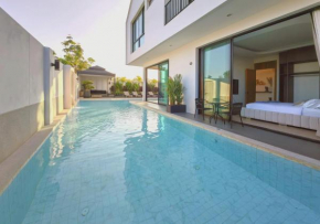 Bangtao Luxury Pool Villa - Prymana